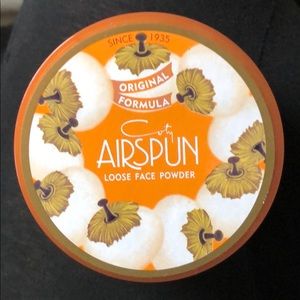 4 FOR $20 translucent powder🌟